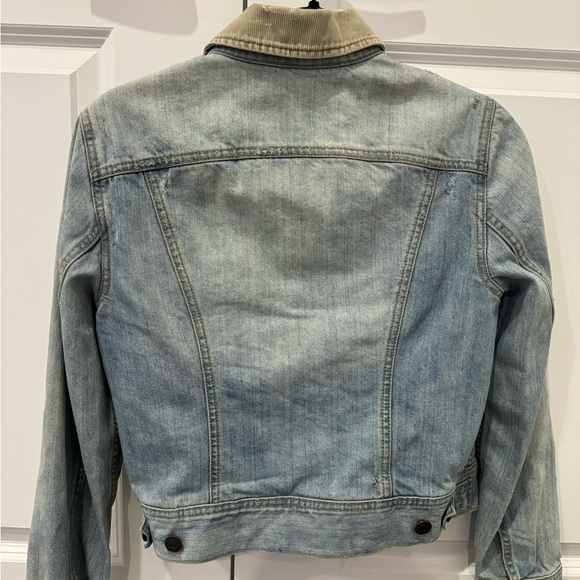 Aritzia TNA denim jacket - Picture 2 of 3